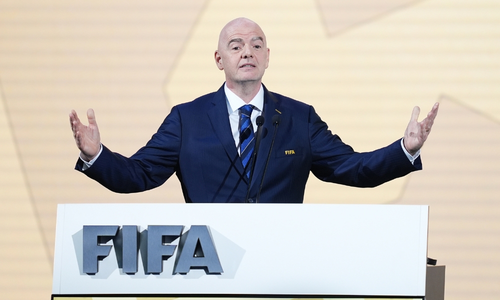 更通過語言 更通過語言